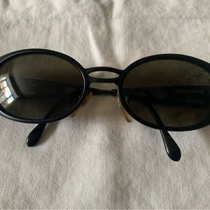 STING Mint condition retro sun glasses FREE SHIPPING